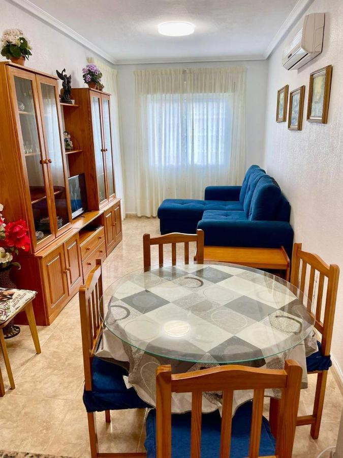 El Terremoto Apartment Torrevieja Eksteriør billede