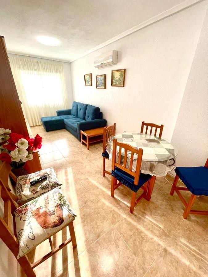 El Terremoto Apartment Torrevieja Eksteriør billede